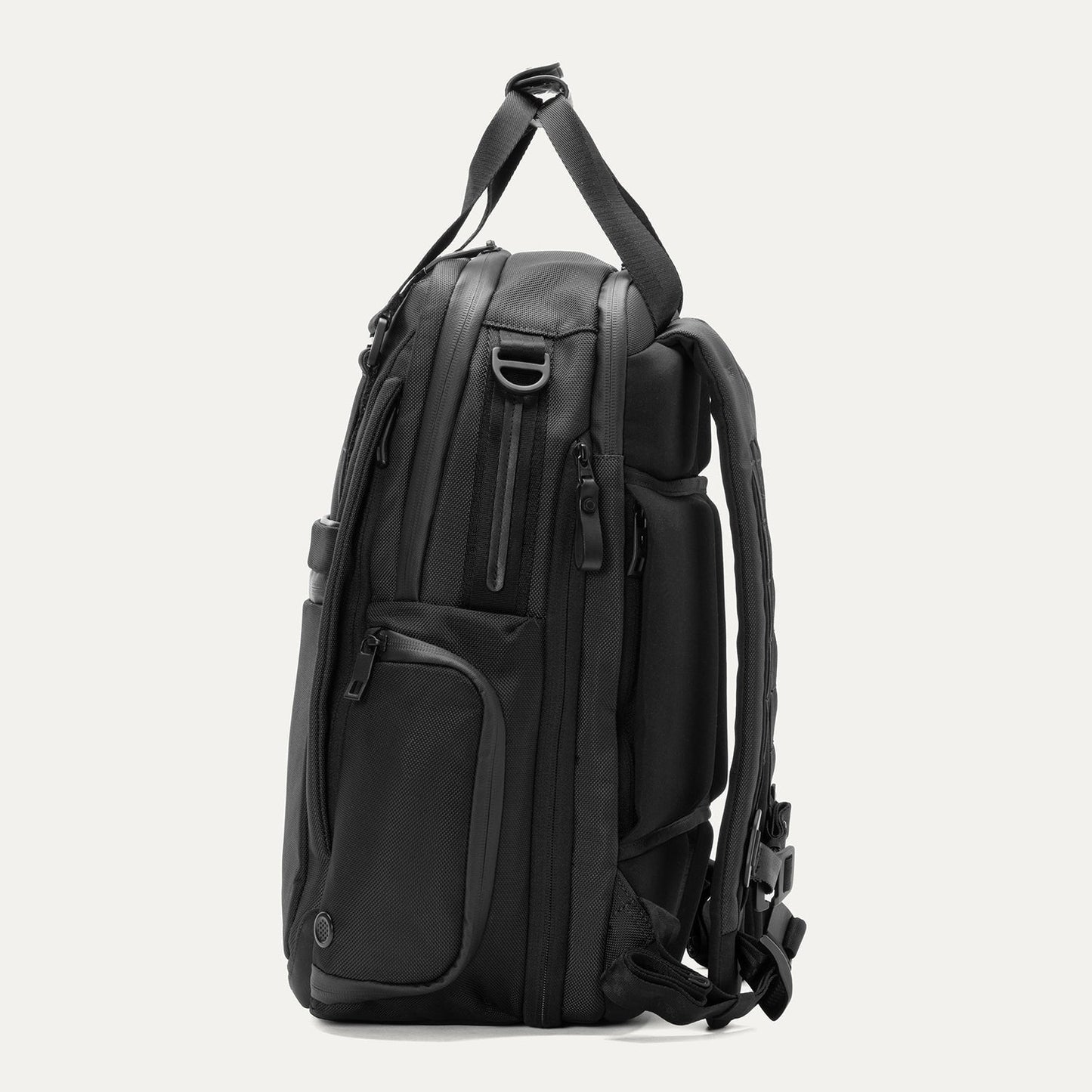 AltitudeTM Medium Expandable Laptop Backpack 25-30L