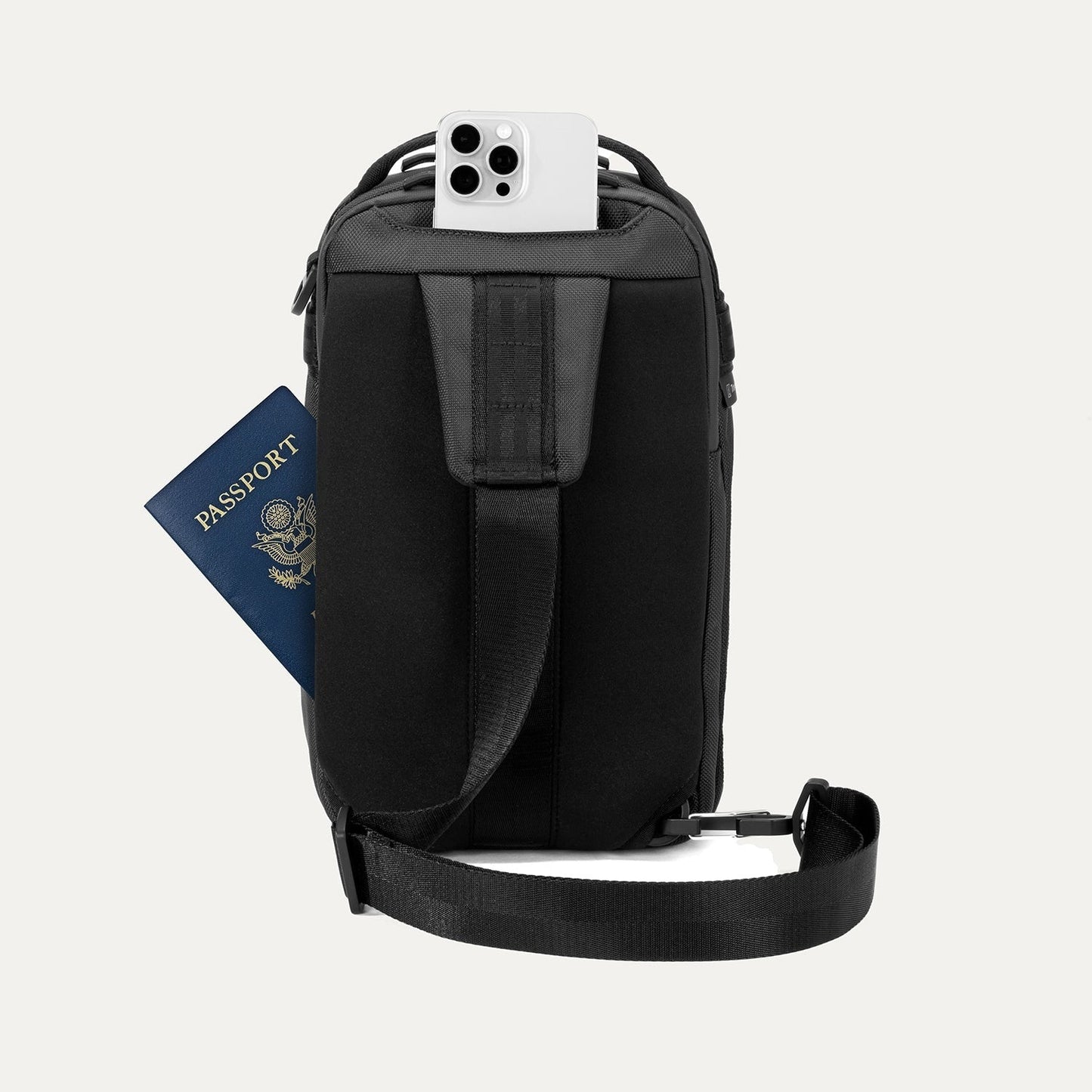 AltitudeTM Crossbody 6L