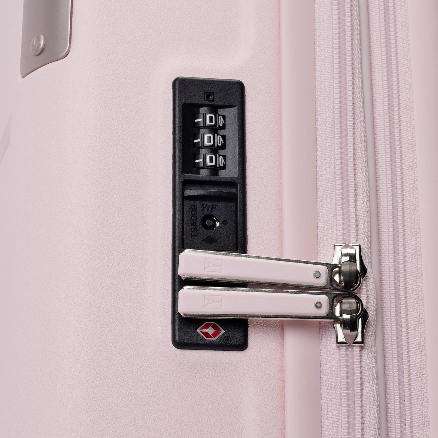 Platinum® Elite Carry-On / Medium Check-In Hardside Set
