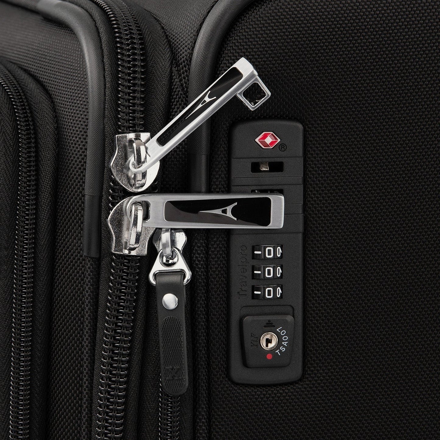 Platinum® Elite Carry-On / Medium Check-In Set