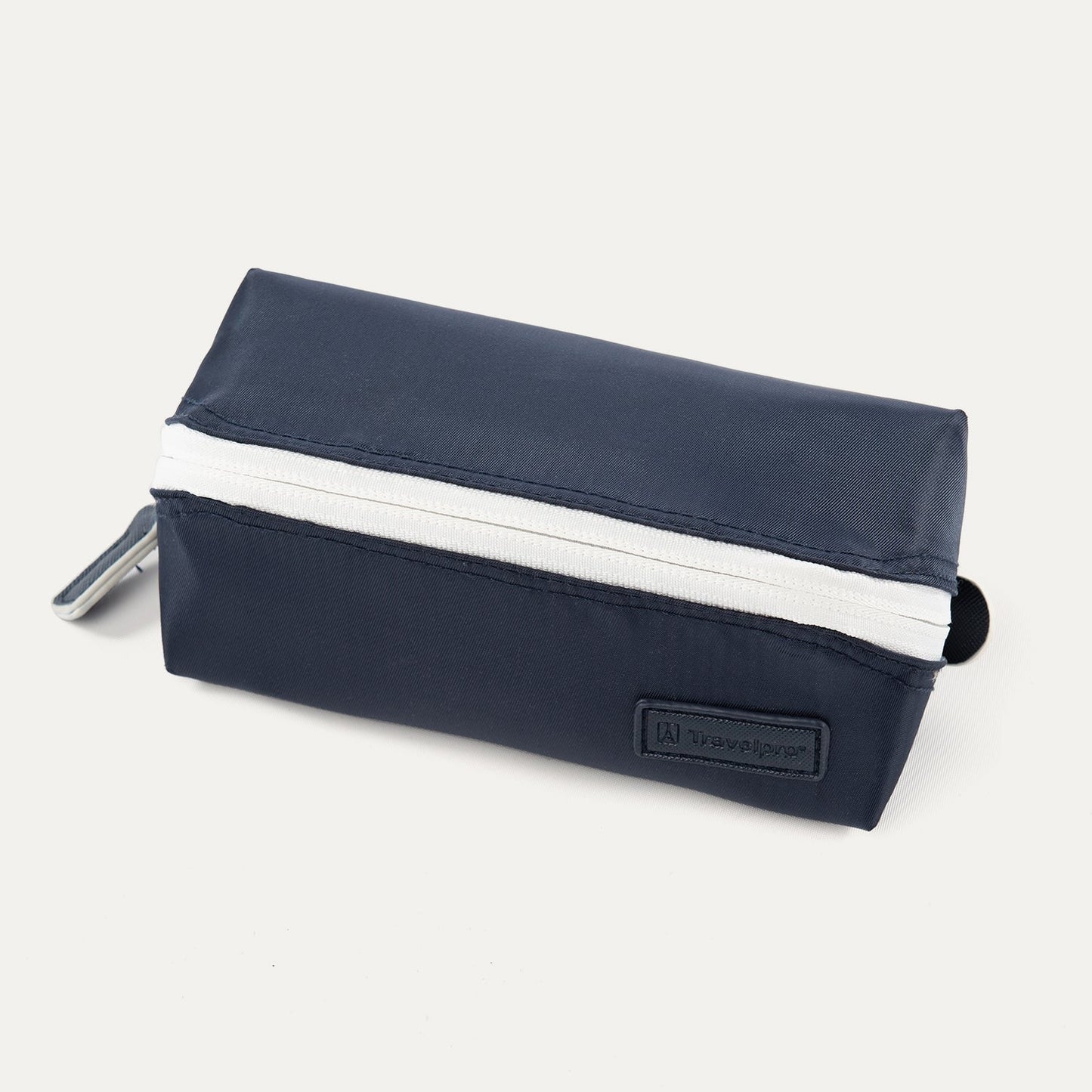 Travelpro® EssentialsTM MaxAccess CubesTM Small Organizer