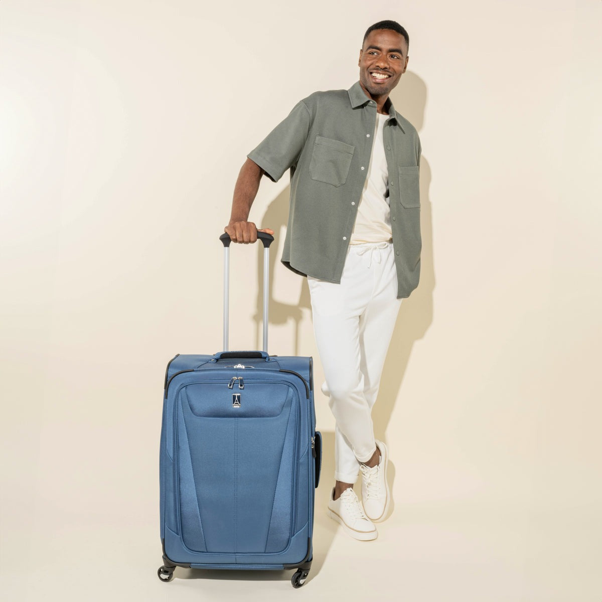 Maxlite® 5 Medium Check-In Spinner