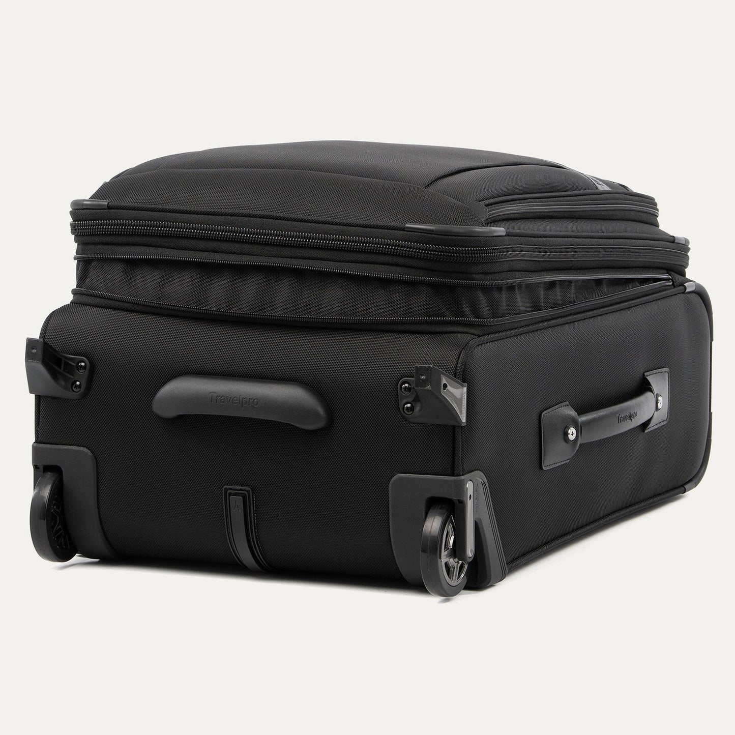 Platinum® Elite Carry-On Rollaboard/ Business Backpack Set