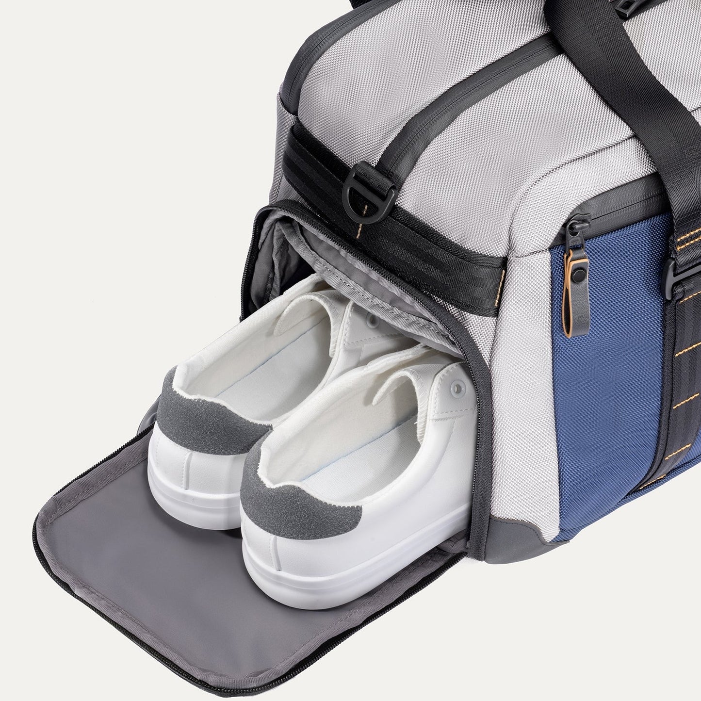 AltitudeTM Day-to-Day Duffel