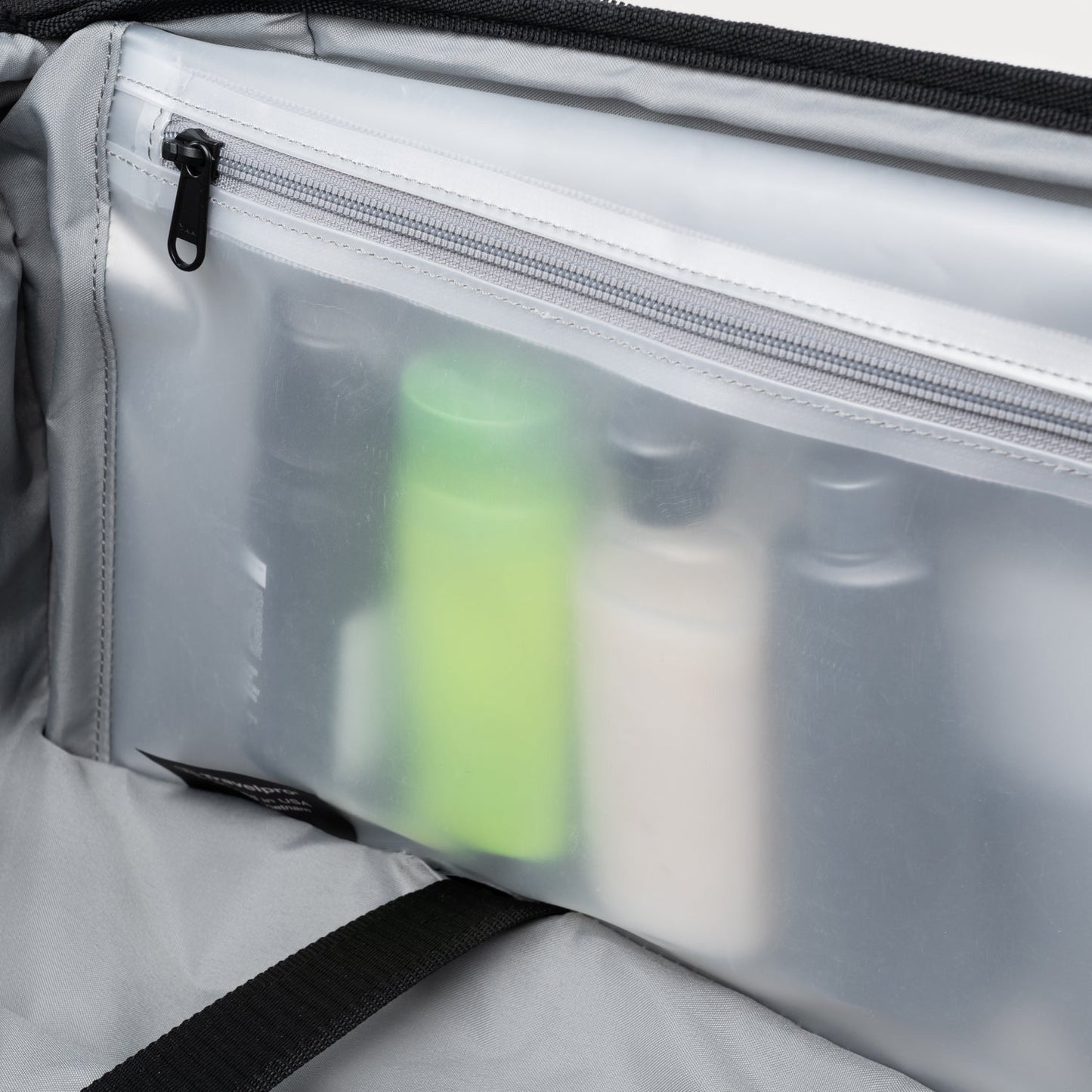 CrewTM Classic Compact Carry-On / Medium Check-In Set