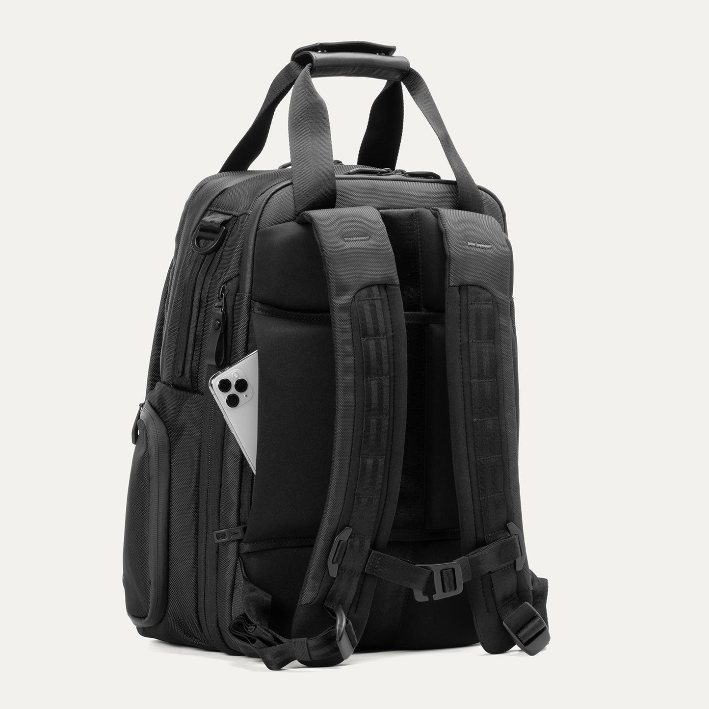 AltitudeTM Medium Expandable Laptop Backpack 25-30L
