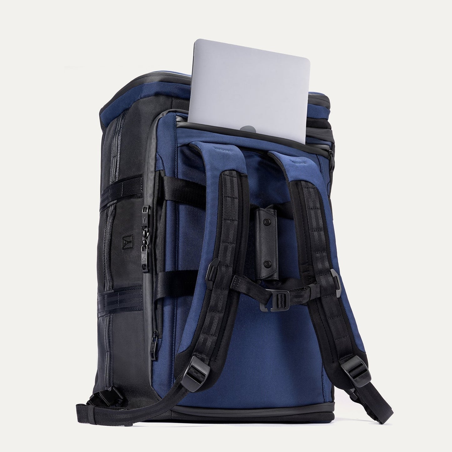 AltitudeTM Convertible Duffel/Backpack