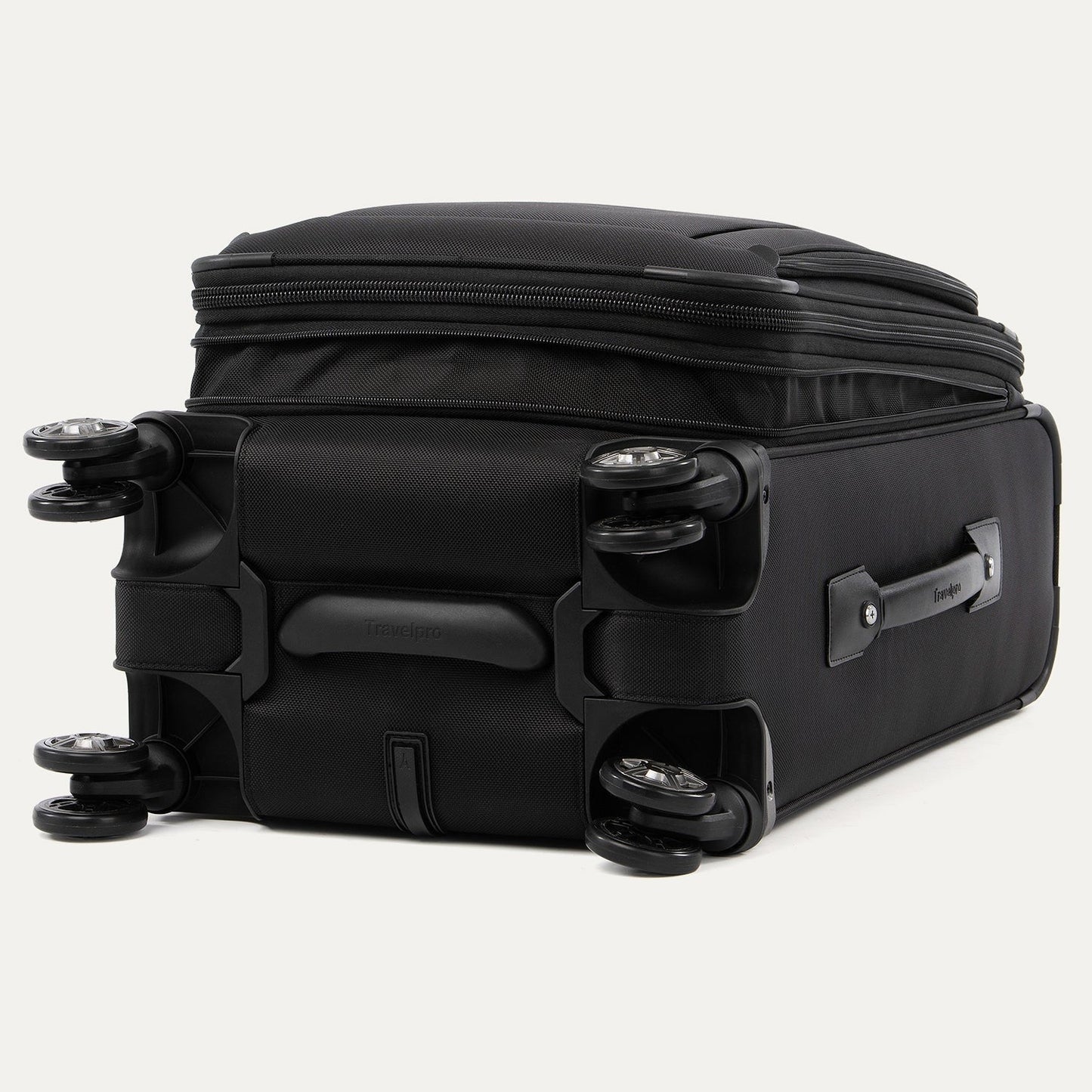 Platinum® Elite Carry-On / Medium Check-In Set