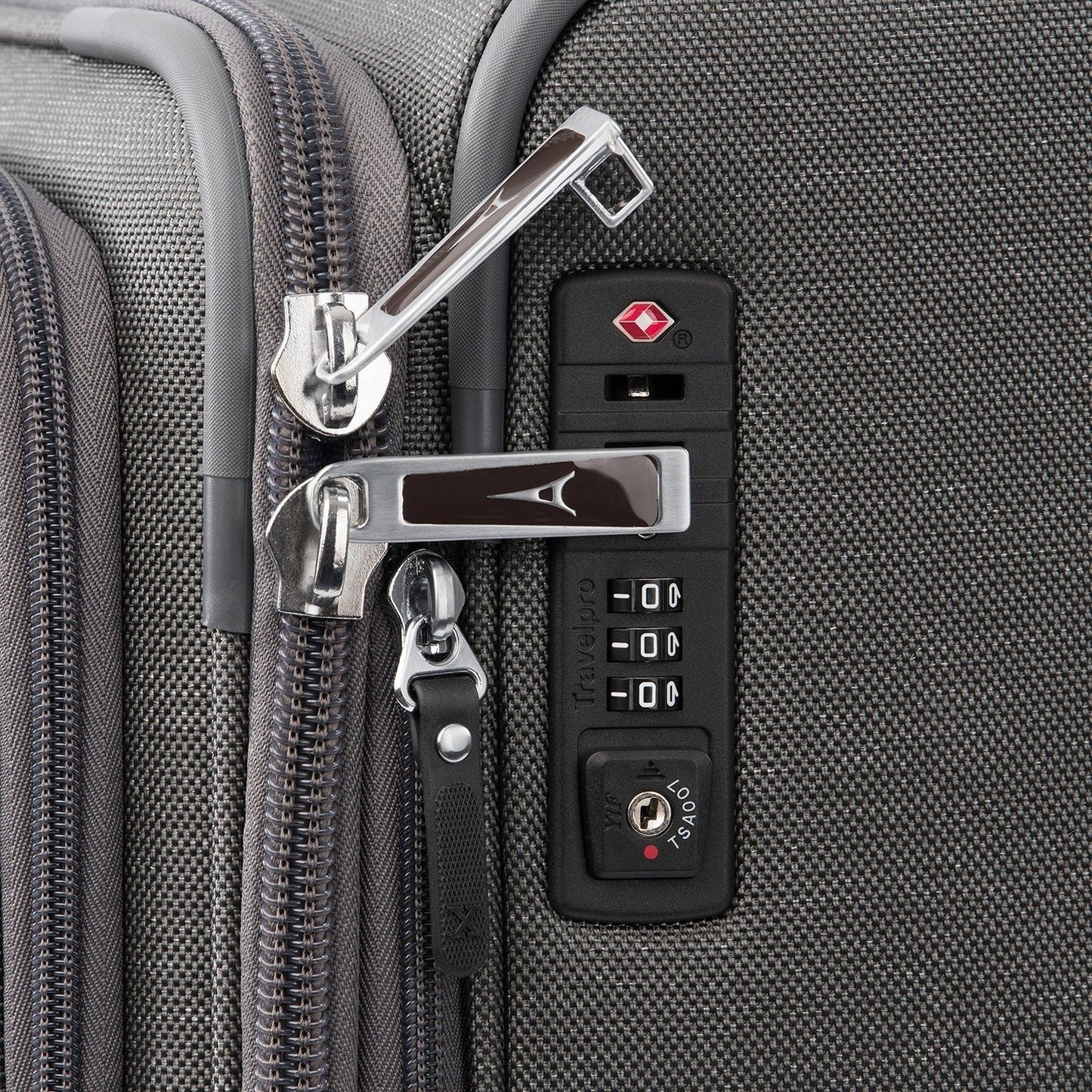 Platinum® Elite Medium / Large Check-In Set