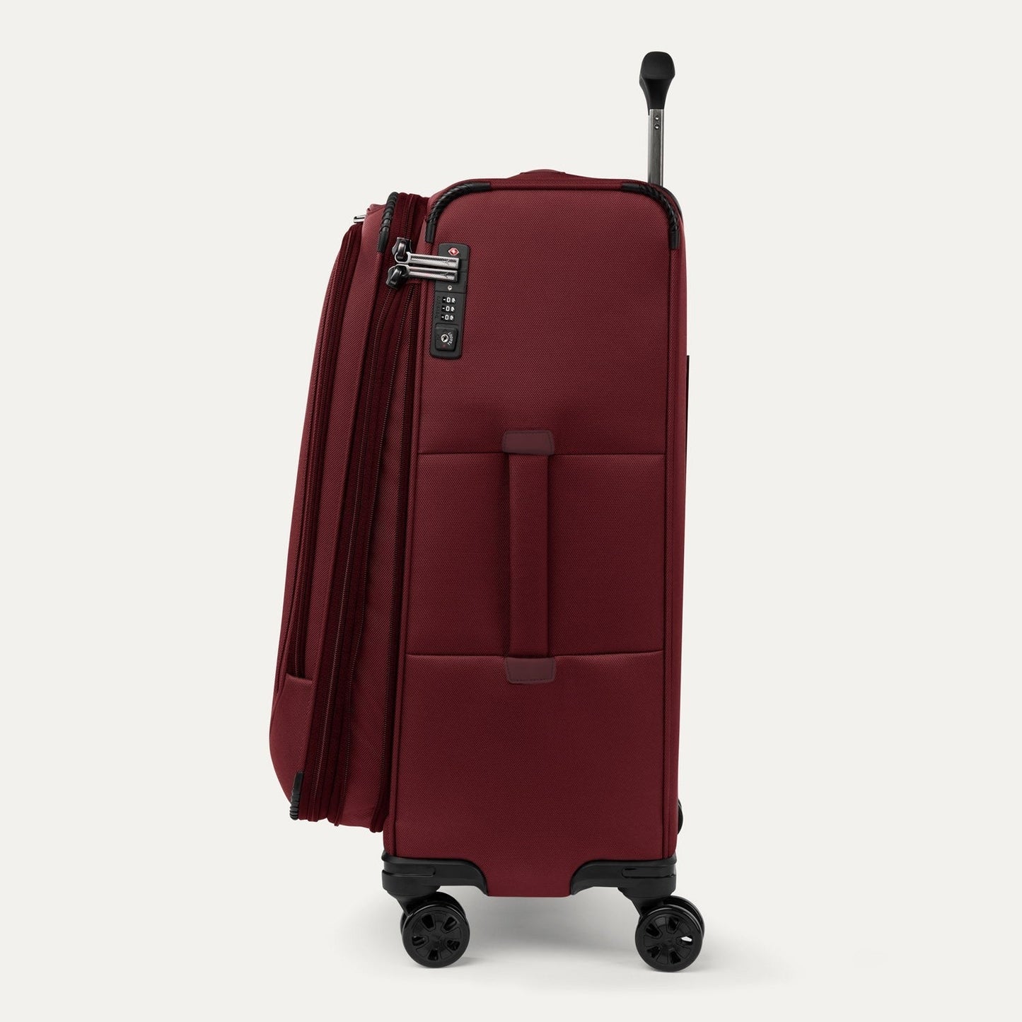 CrewTM Classic Medium Check-In Spinner