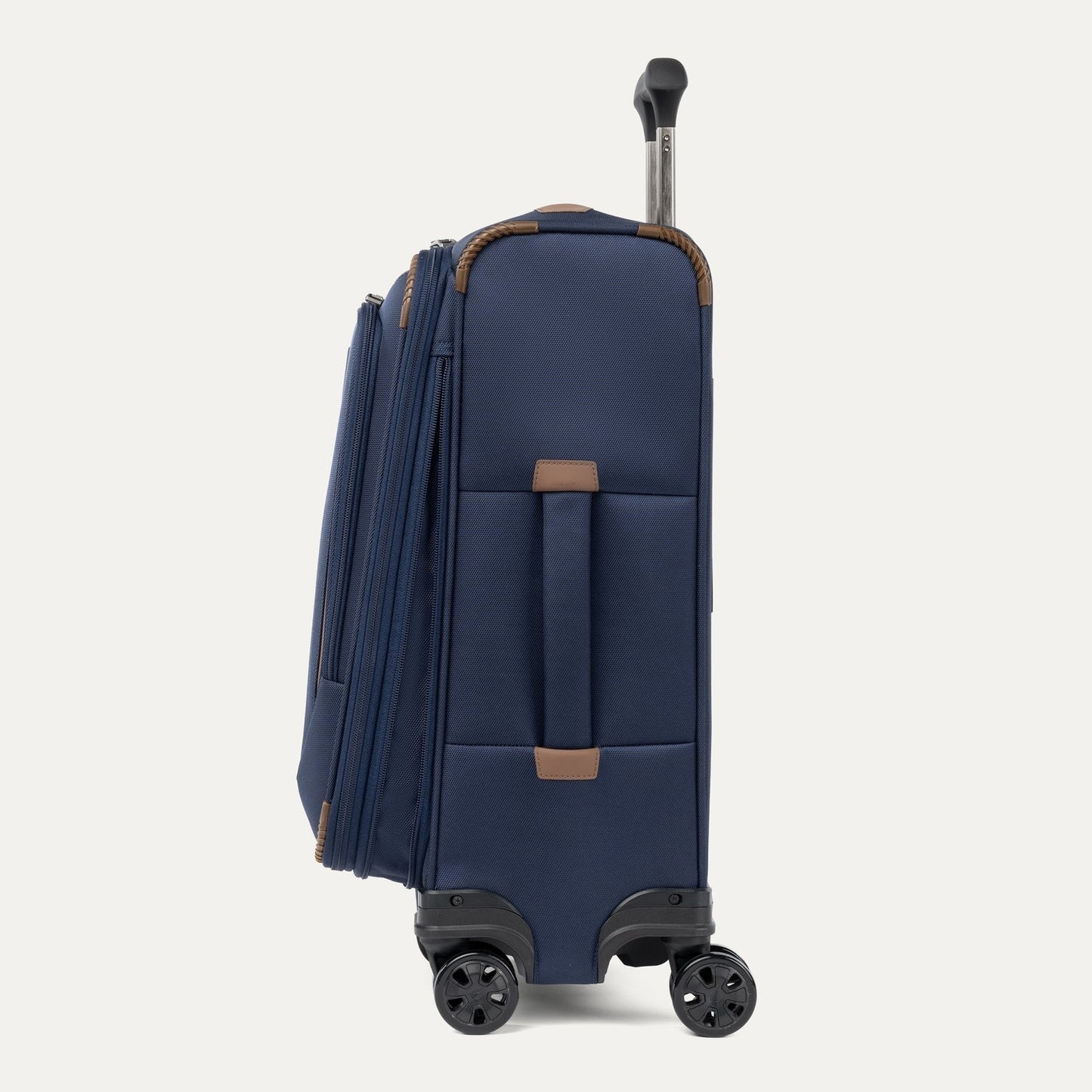 CrewTM Classic Carry- On / Medium / Large Set