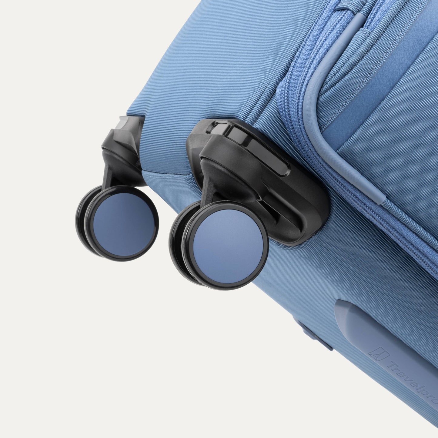 VersaPack®+ Large Check-In Spinner
