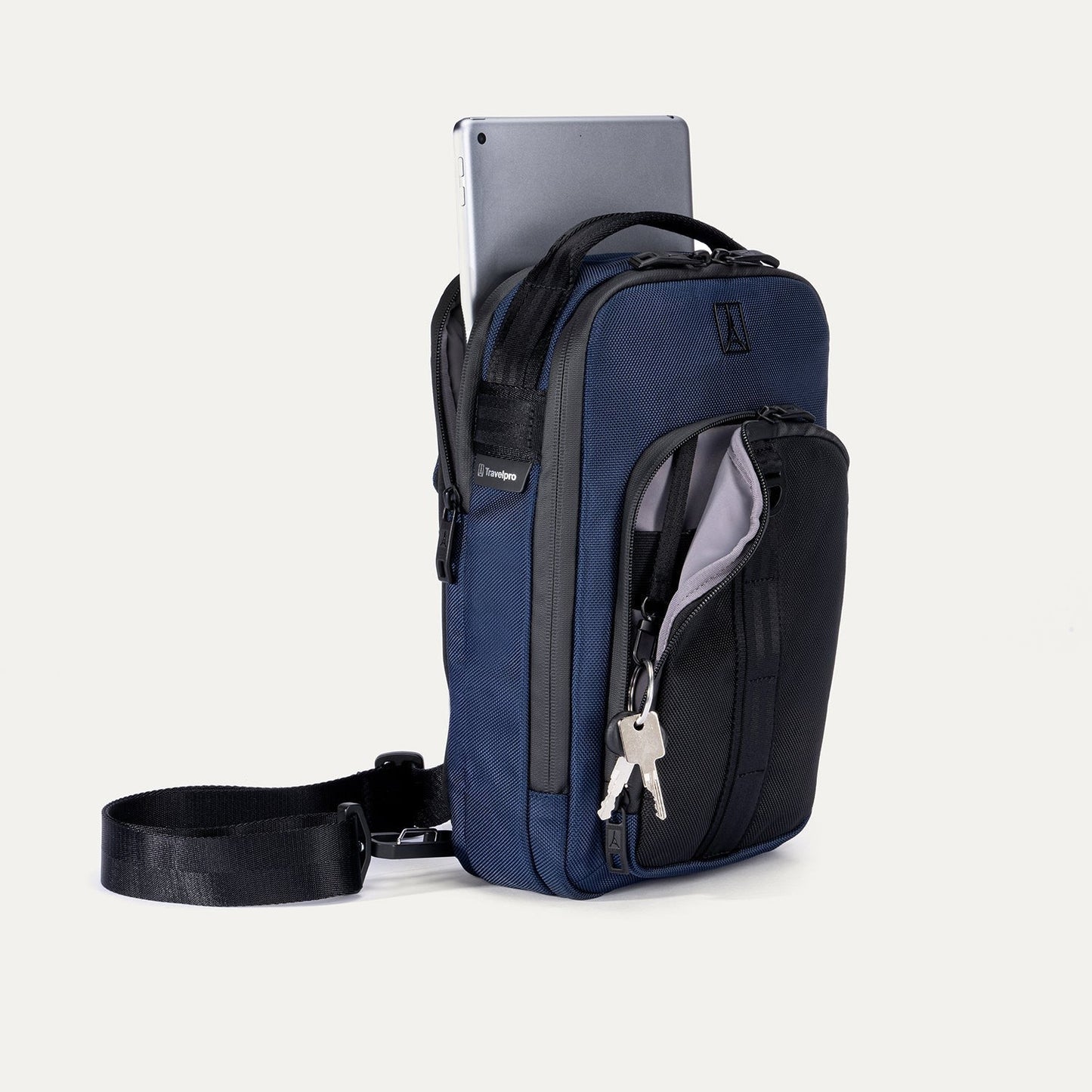AltitudeTM Crossbody 6L