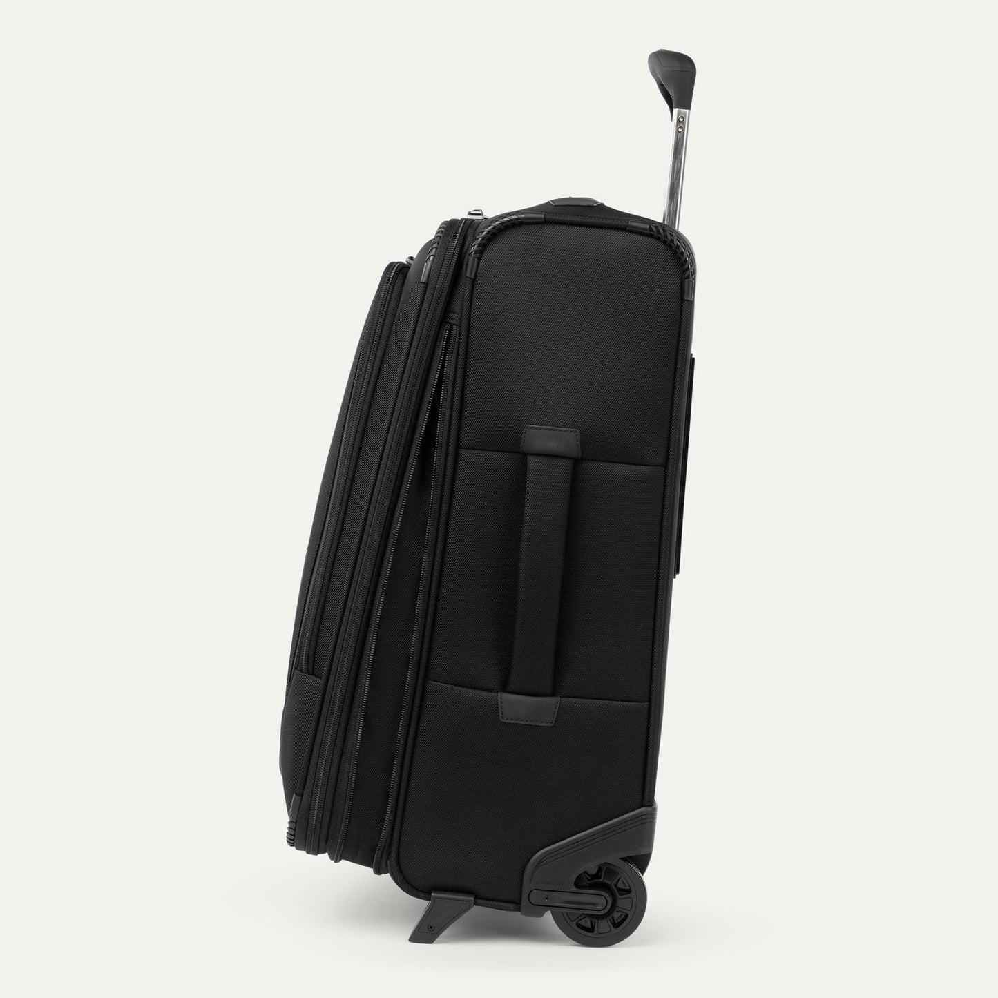 CrewTM Classic Carry-On Rollaboard®