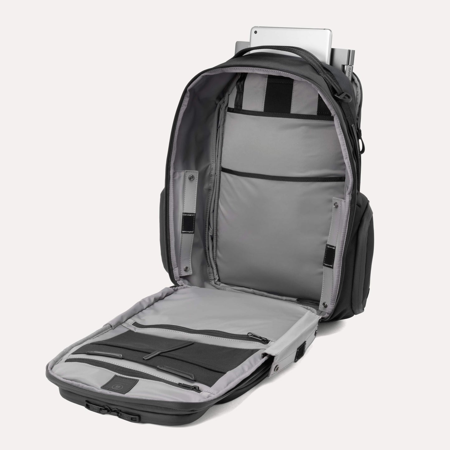AltitudeTM Large Expandable Laptop Backpack 30-36L