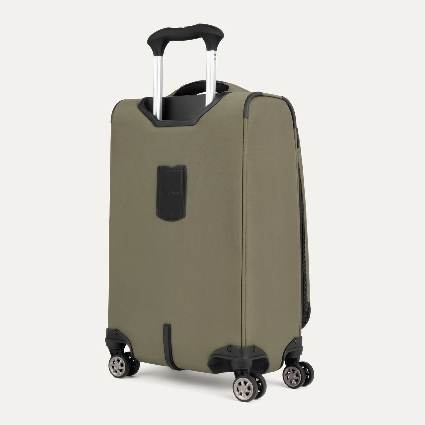 Roundtrip® Carry-on & Medium Check-in Spinner Set