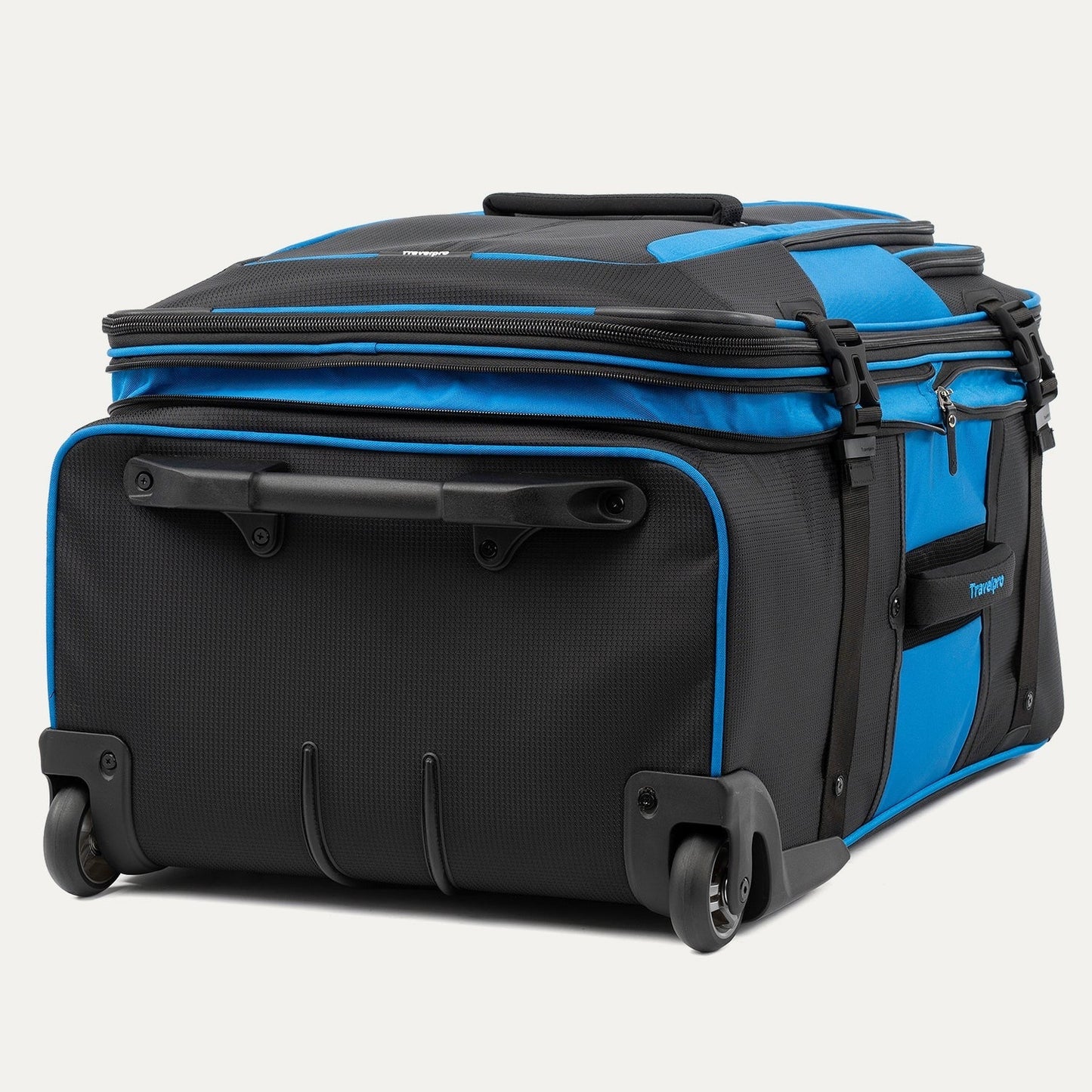 BoldTM By Travelpro® Large Check-In Rollaboard®