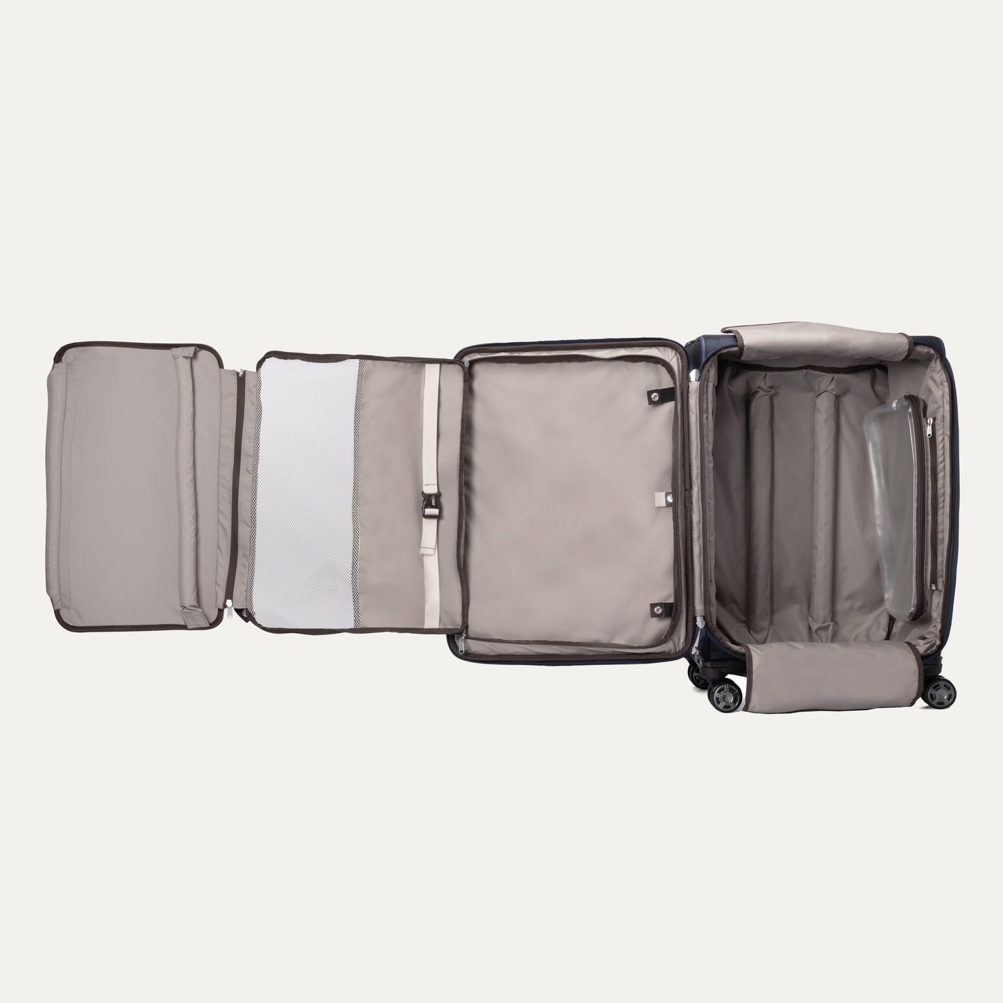 On the Move - Platinum® Elite Weekender Bag / Medium Check-In Set