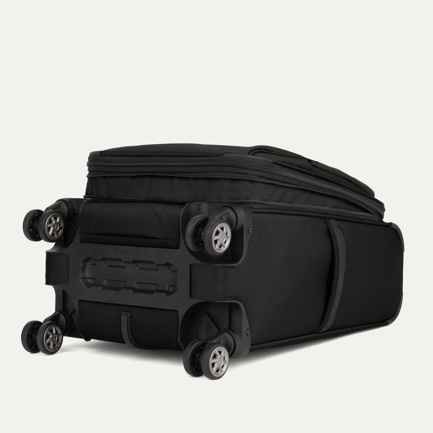 Roundtrip® Carry-on & Medium Check-in Spinner Set