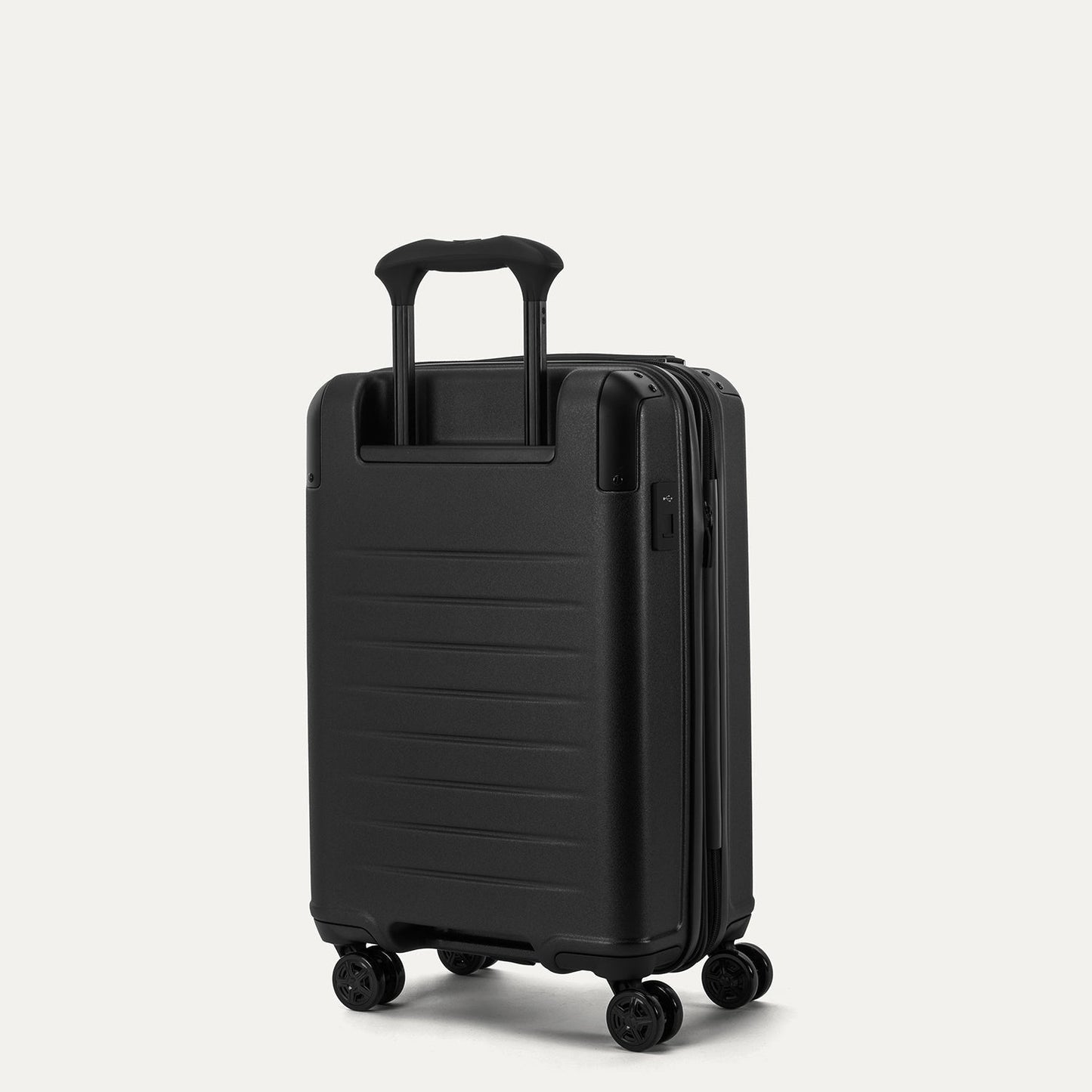Platinum® Elite Compact Carry-On / Large Check-In Hardside Set