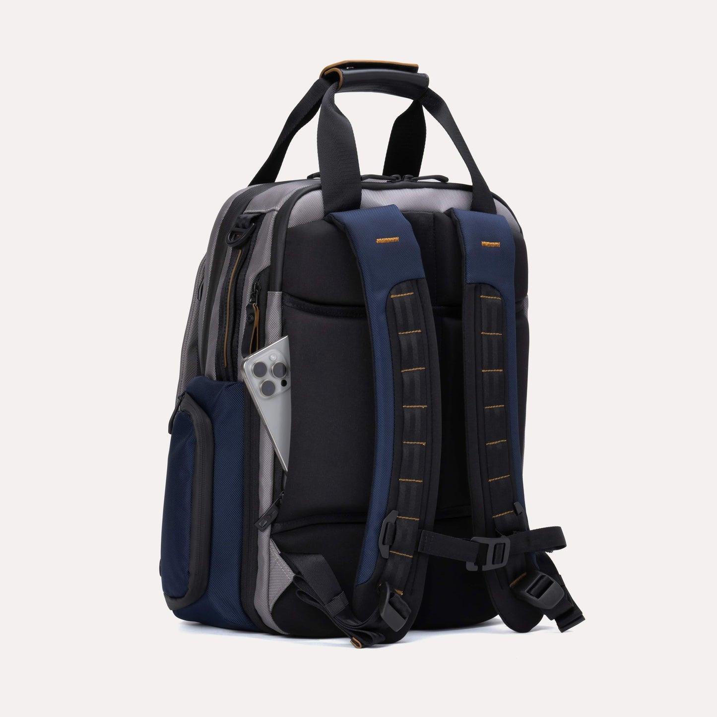 AltitudeTM Medium Expandable Laptop Backpack 25-30L