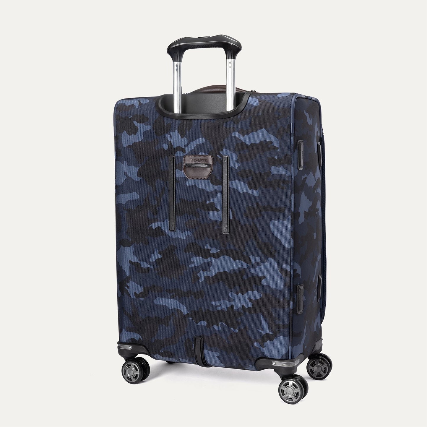 On the Move - Platinum® Elite Weekender Bag / Medium Check-In Set