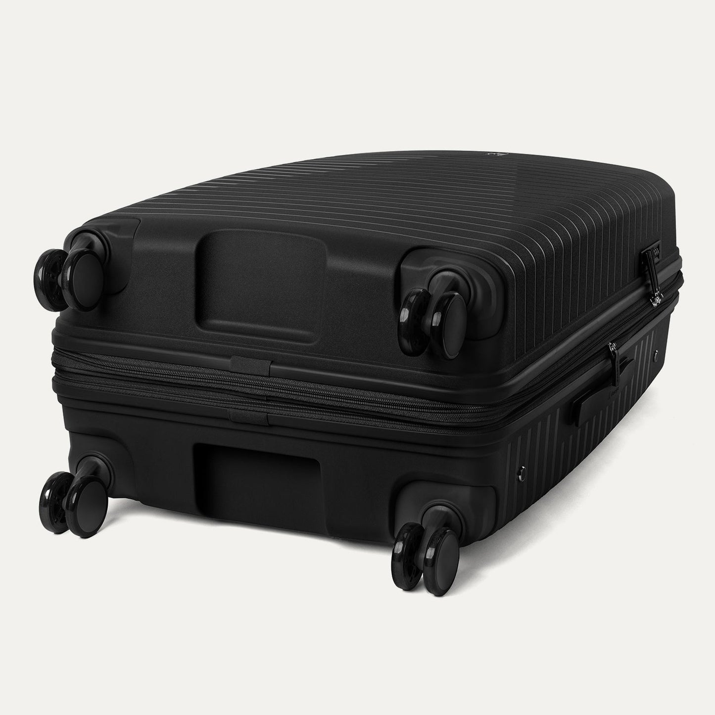 Optima® Expandable Large Check-in Spinner