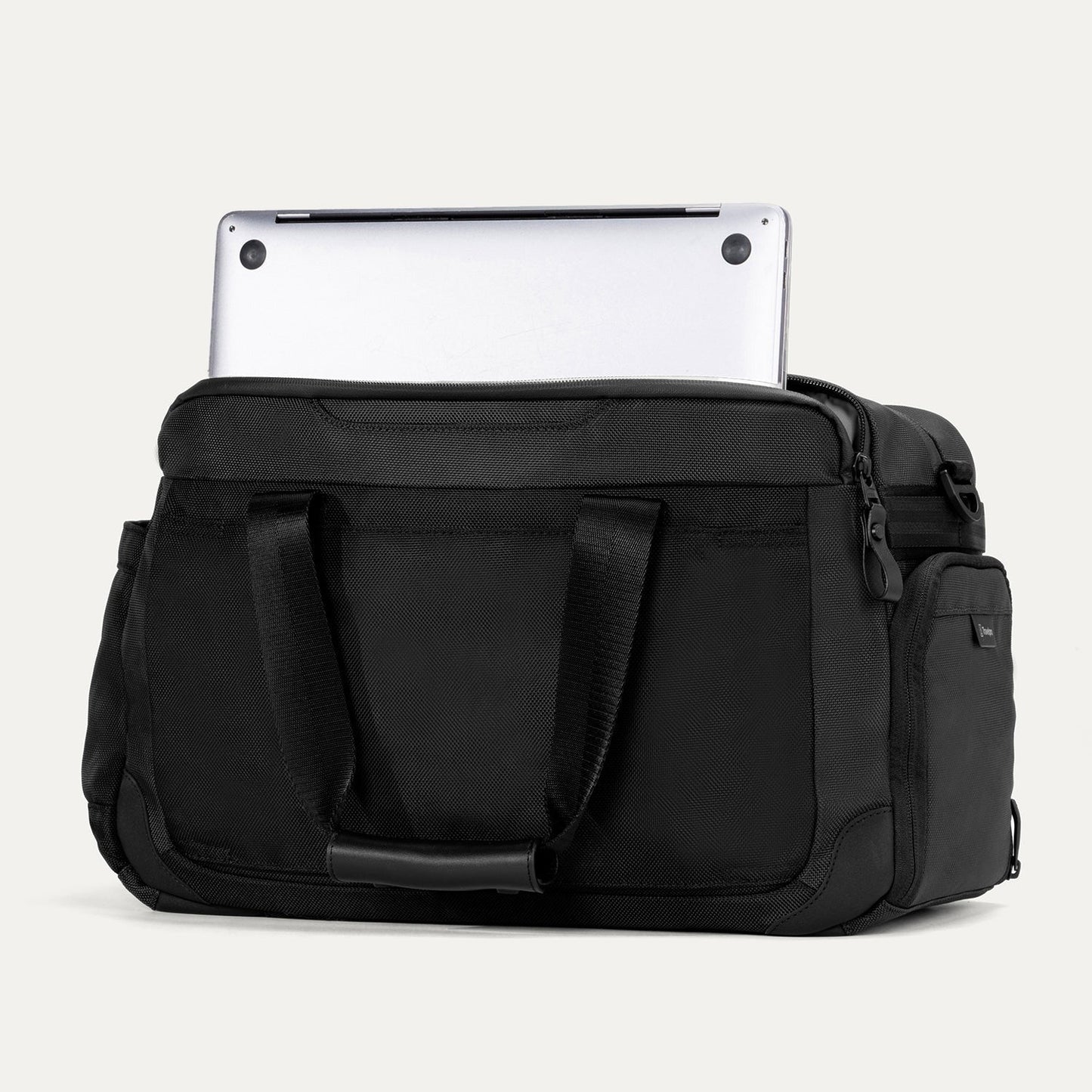 AltitudeTM Day-to-Day Duffel
