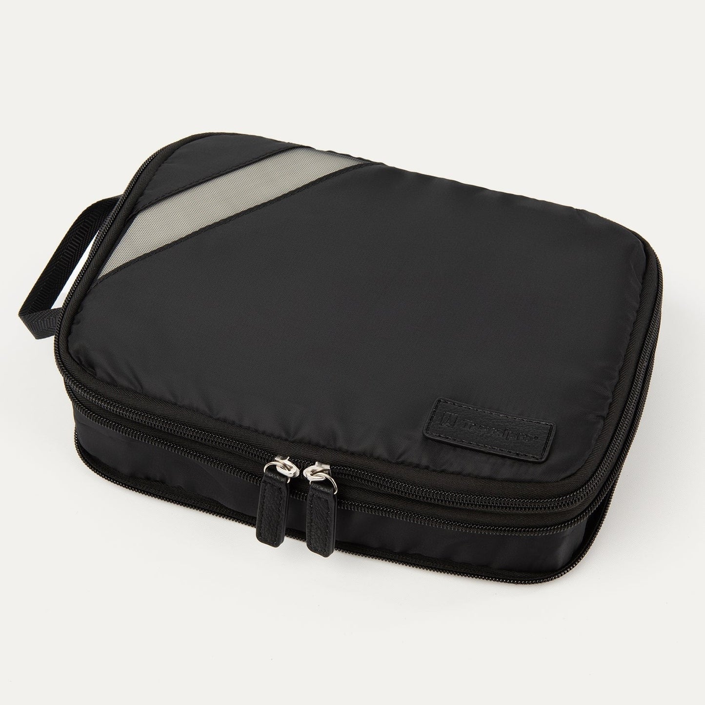 Travelpro® EssentialsTM Medium Expandable/Compressible Packing Cube