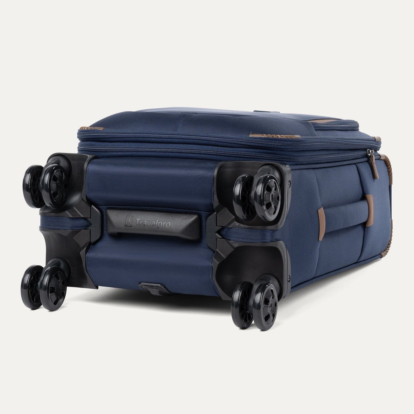 CrewTM Classic Compact Carry-On / Large Check-In Set
