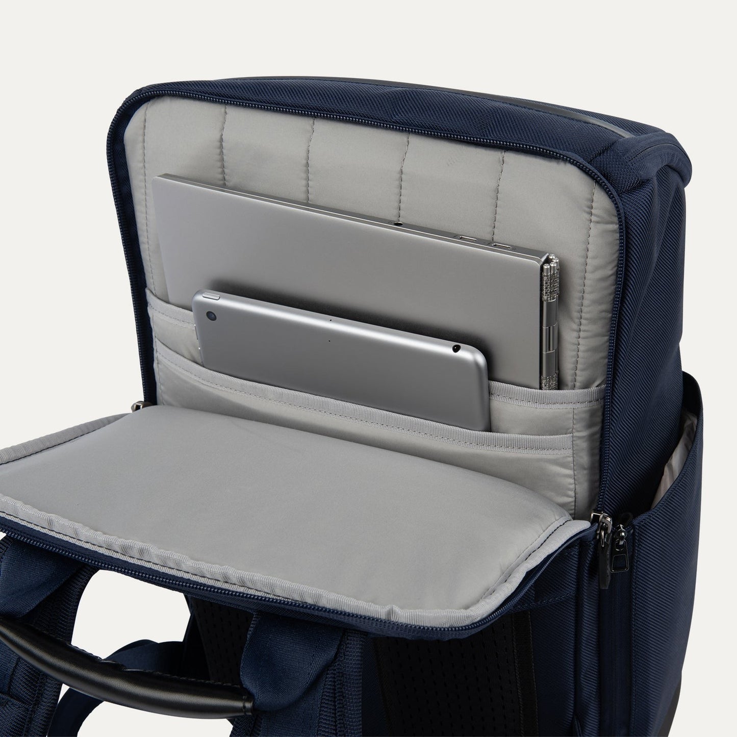 CrewTM Executive ChoiceTM 3 Medium Top Load Backpack