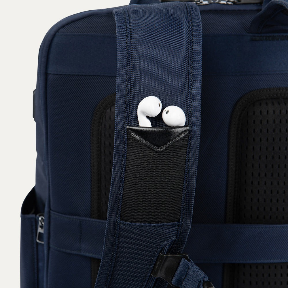 CrewTM Executive ChoiceTM 3 Large Travel Backpack