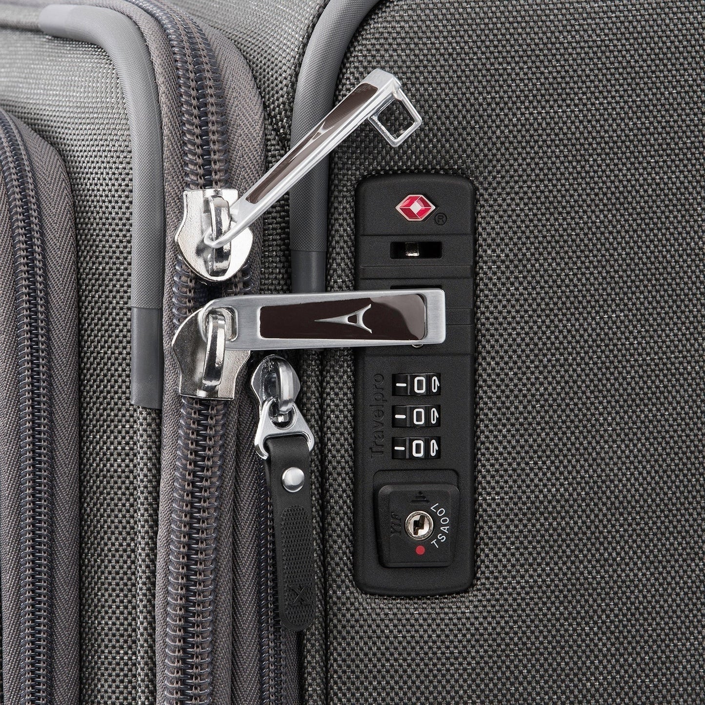 Platinum® Elite Carry-On / Medium Check-In Set